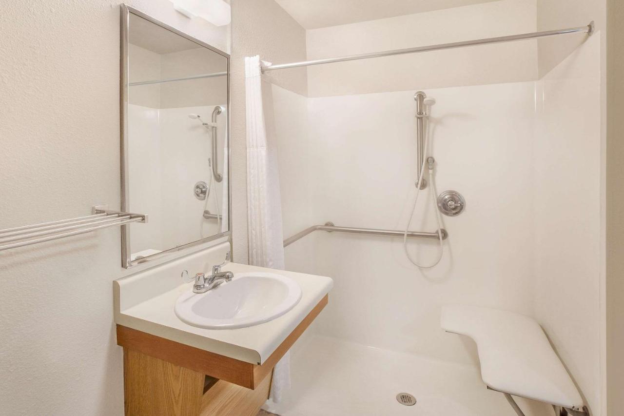 Woodspring Suites Waco Near University Εξωτερικό φωτογραφία